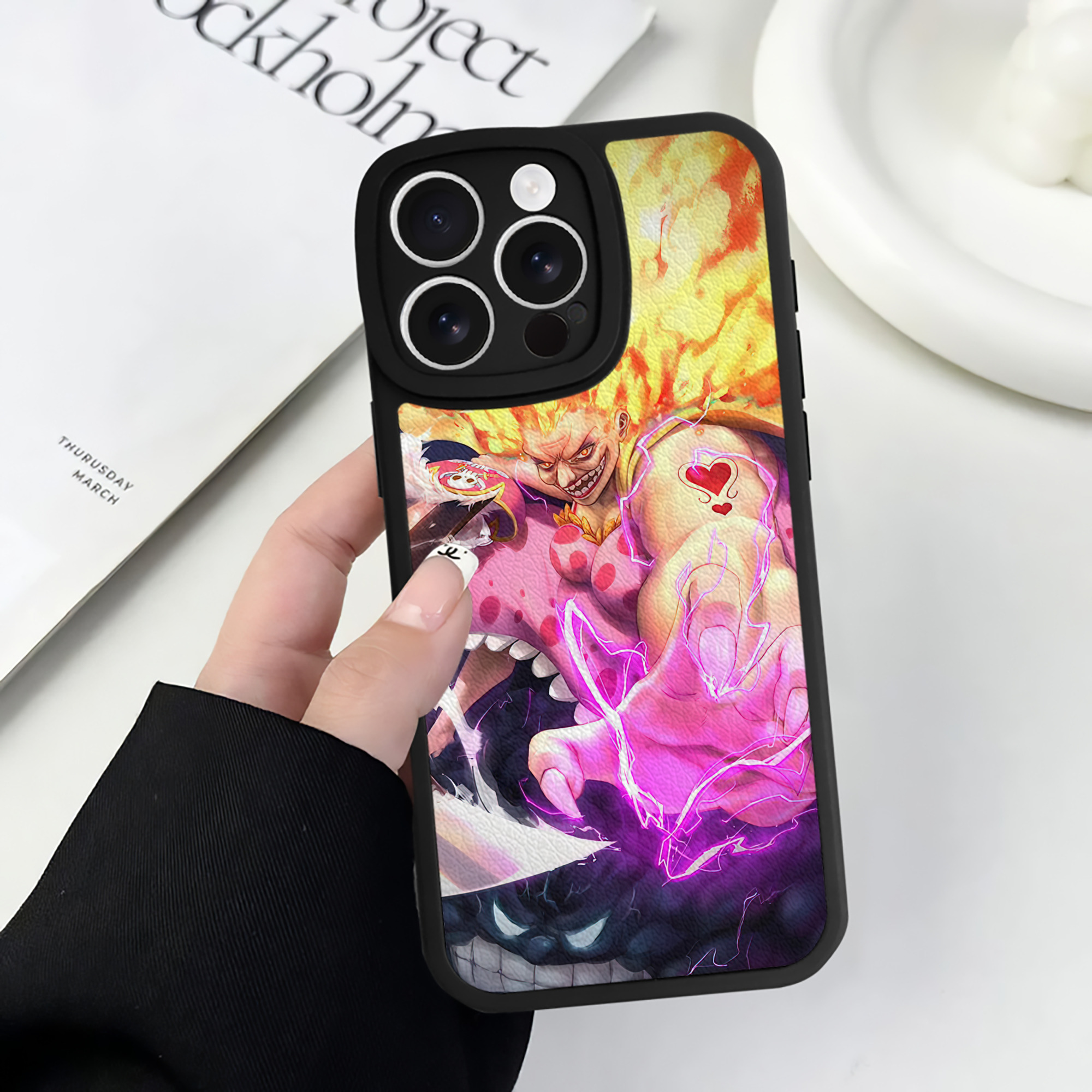 （画像用） ワンピース ONE PIECE 【iPhone 16シリーズ対応】シリコンスマホケース（レザー調） 材質：シリコン